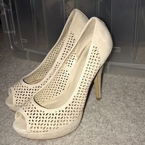 Size 8.5 peep toe heel